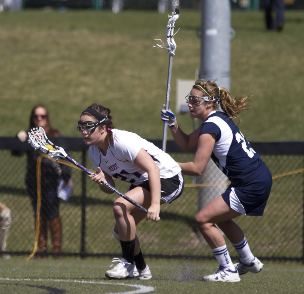 Women's Lacrosse Supports Friends of Jaclyn Photo by Chloe… Flickr