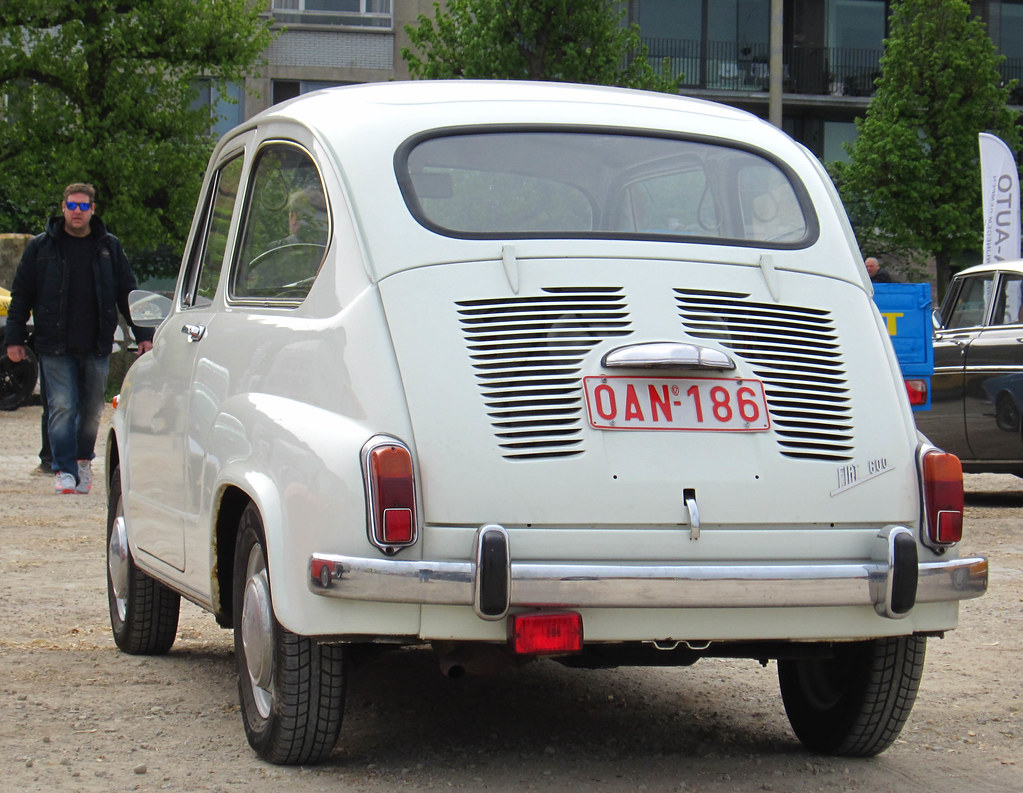 Fiat 600 Antwerpen Antwerp Classic Car Event 2015 Rutger van der