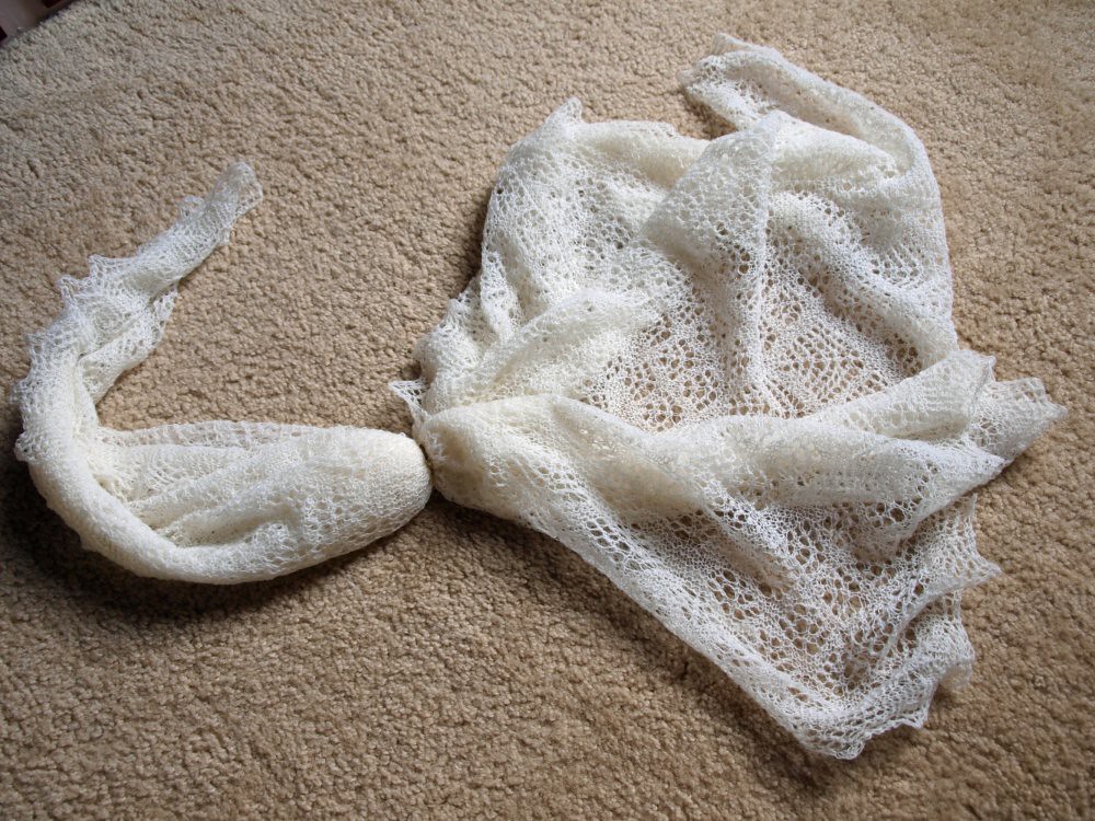 Handmade knitted wedding ring shawl A true wedding ring sh… Flickr