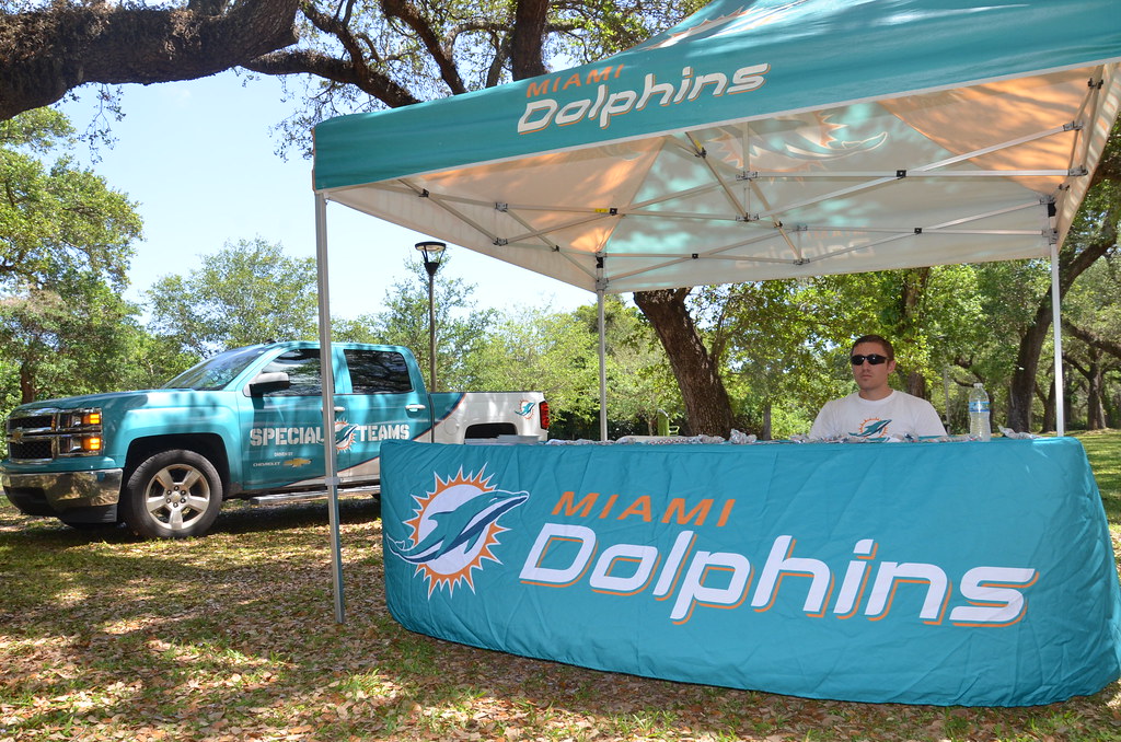 DSC_2900 Mayor Oliver Gilbert & Vice Mayor Felicia Robinso… Flickr