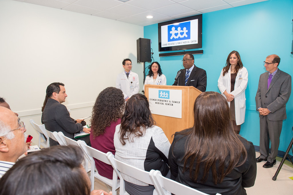 Eisner Pediatric & Family Medical Center Lynwood Clinic De… Flickr