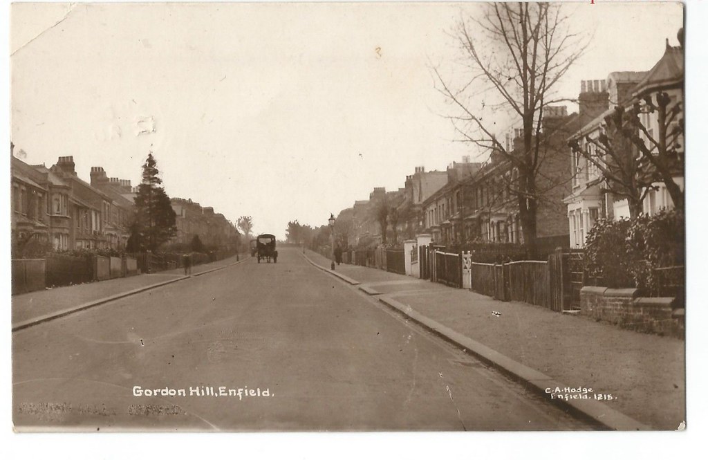 1215, Gordon Hill, Enfield Charles Hodge Flickr