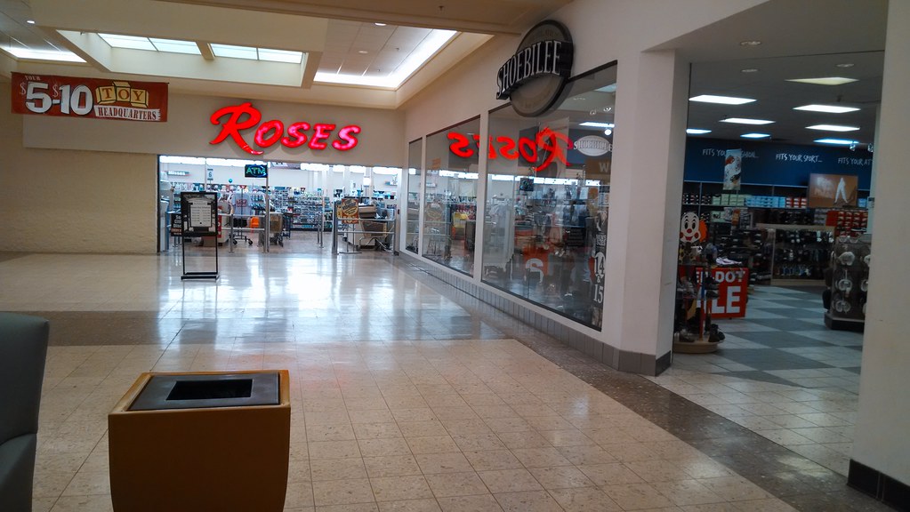 Shoebilee Five Points Mall Marion IN. Five Points Mall ope… Flickr