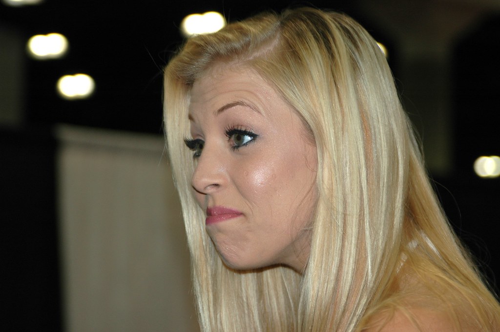 Blonde porn star Leah Luv - a photo on Flickriver