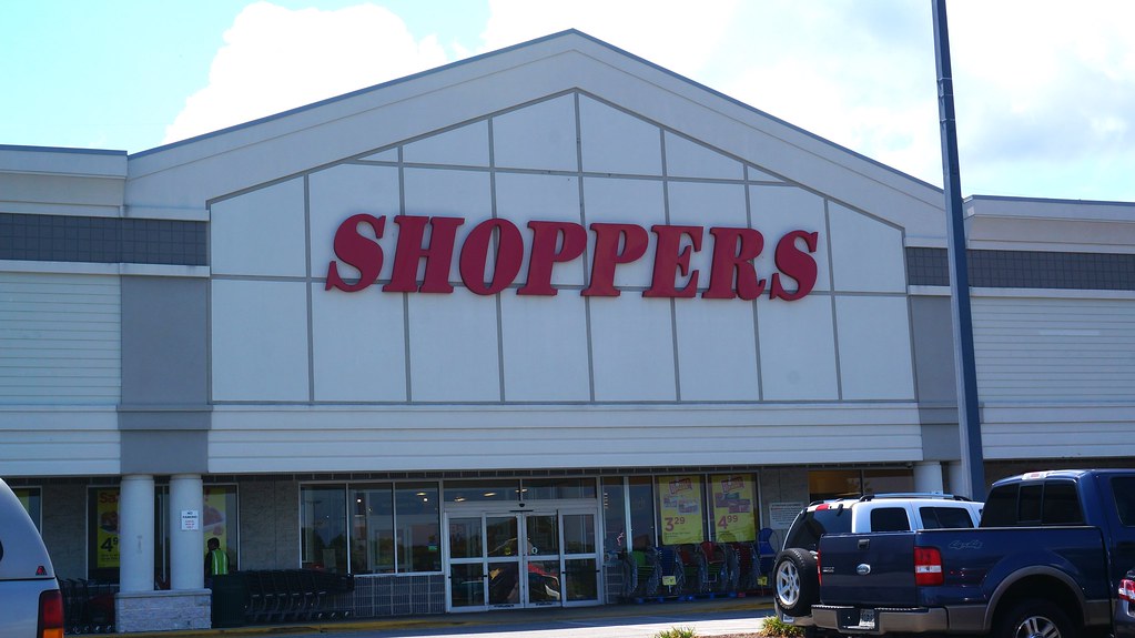 Shoppers/Superfresh California MD 22599 MacArthur Blvd, Ca… Flickr
