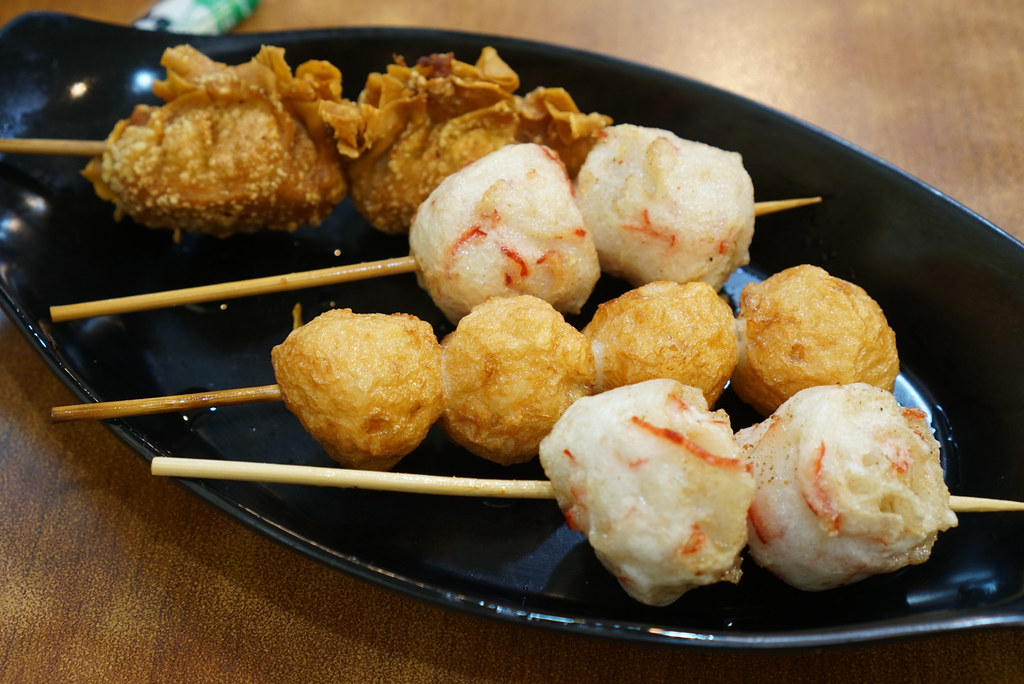 Fried wonton, lobster balls, squid balls at Eat Fresh Hong… Flickr