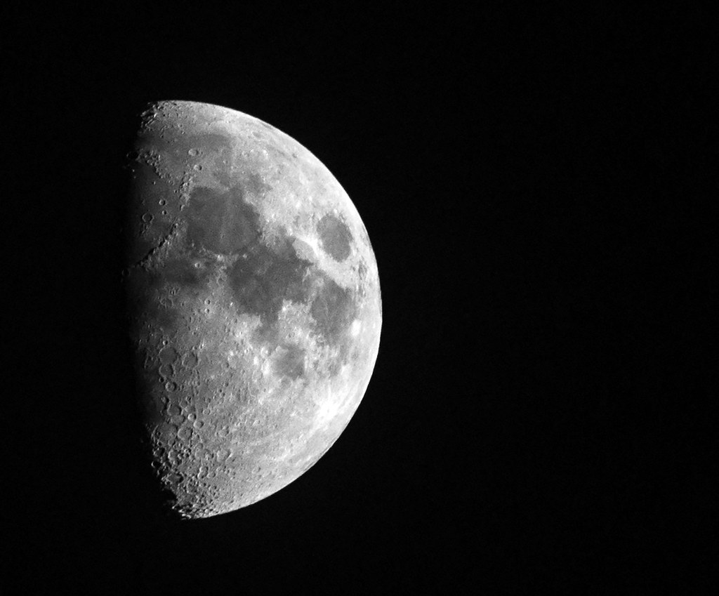 Half Moon Typical shot of the half moon. Howie Mudge Flickr