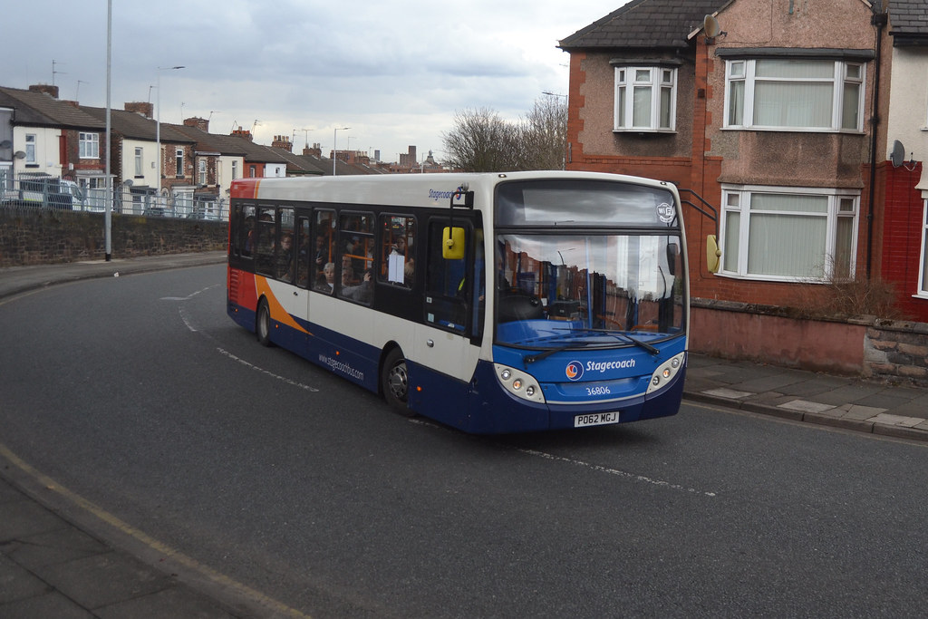 36806 PO62MGJ turns onto Hinderton Rd in Birkenehad as it … Flickr