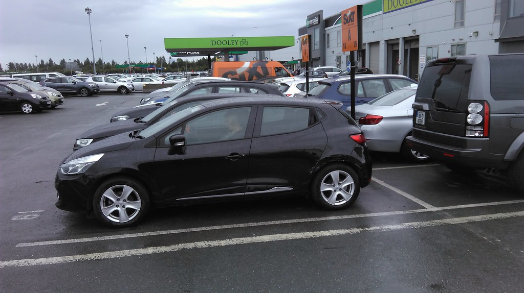 Sixt car hire Dublin airport branch, via a shuttle bus rid… Flickr