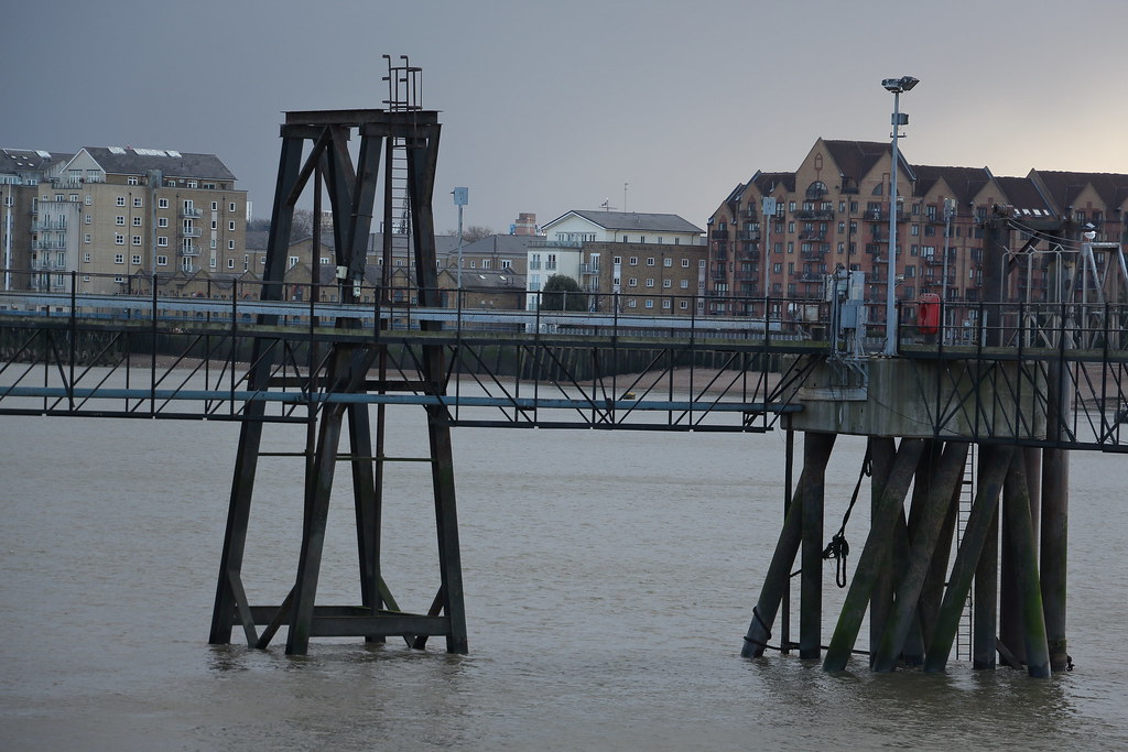 2018 Feb 11 Maze Hill to North Greenwich, Greater London, England Flickr