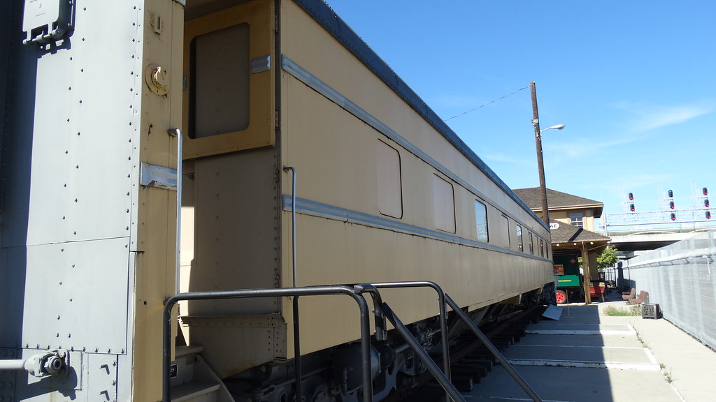 DSC00035 Union Pacific Railroad sleeping car "Civic Center… Flickr