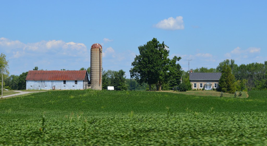 Rural Ontario. Southern Ontario Farm . Farm along H… Flickr