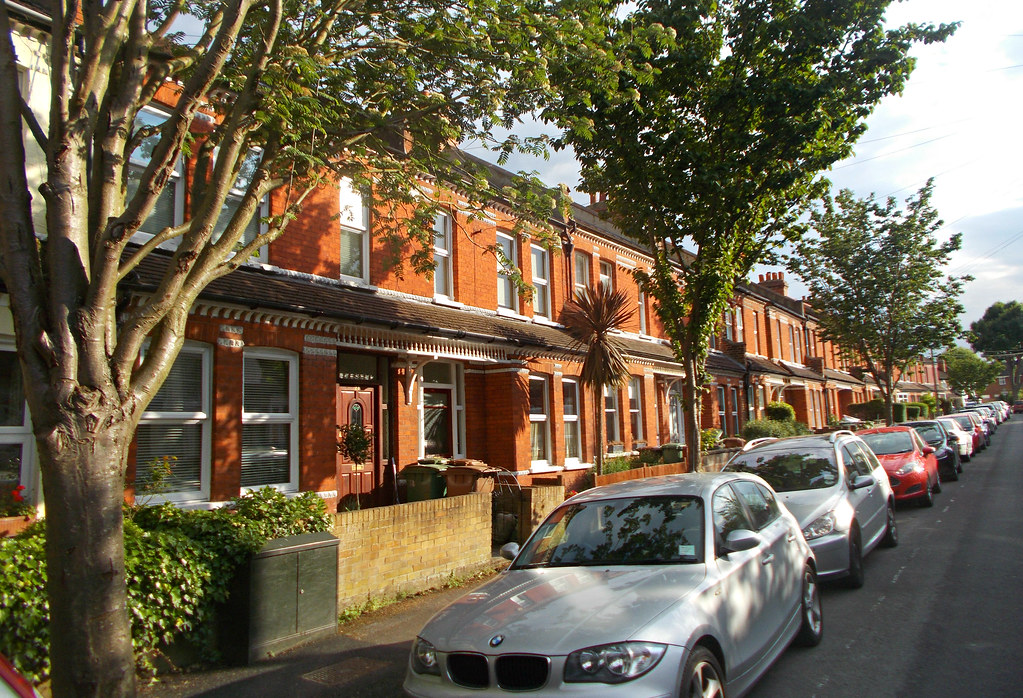 Orchard Road, SUTTON, Surrey, Greater London (3) Tony Monblat Flickr