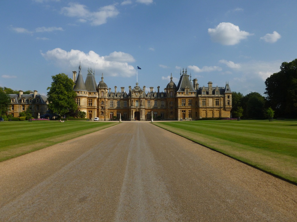 Haddenham to Aylesbury via Waddesdon walk