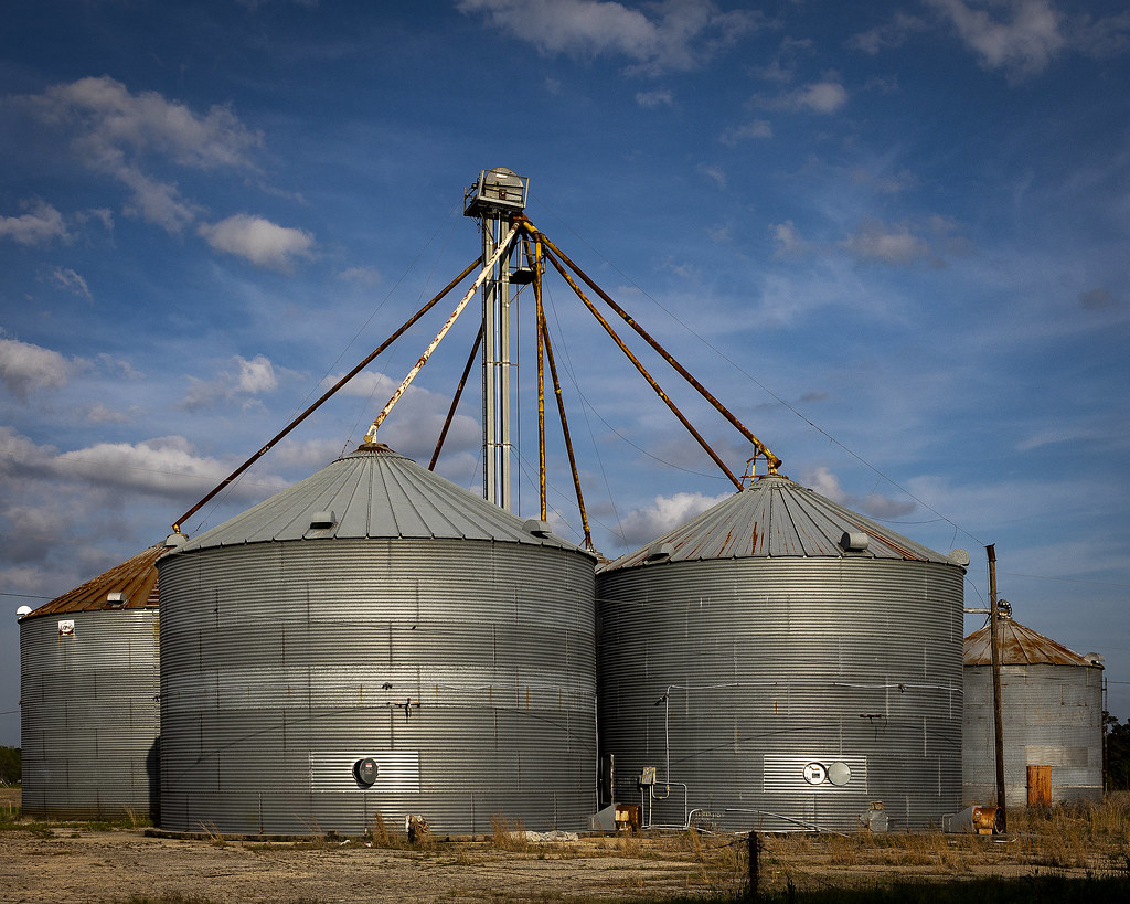 Grain Elevator Grain Elevator in Back Swamp North Carolina… Flickr