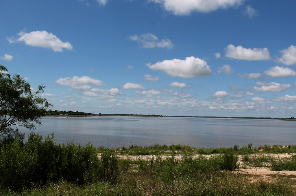 LPP04 Lake Fort Phantom is still many feet lower than it … Flickr