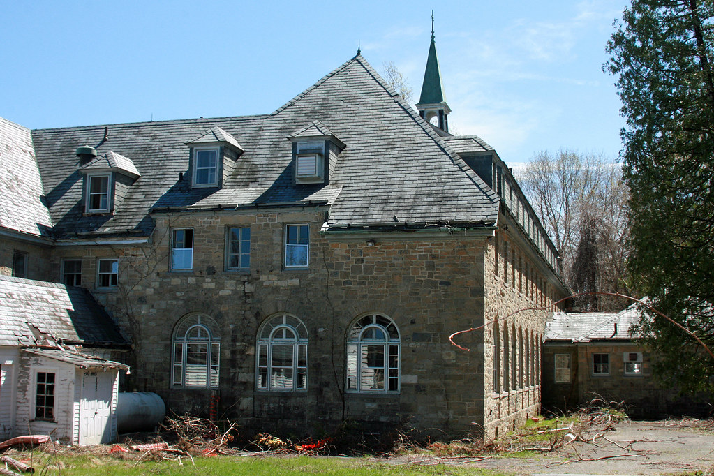 Saint Paul's Abbey Around the Back a photo on Flickriver
