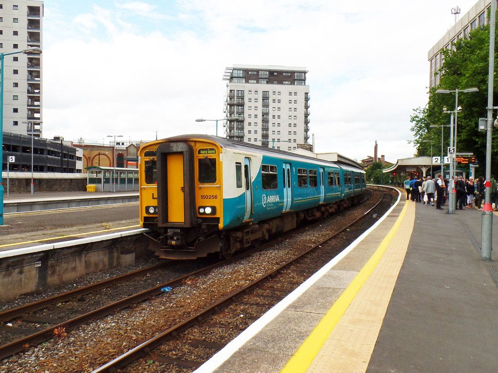150256 Cardiff Queen Street (1) 2Y65 1522 Aberdare to Barr… Flickr