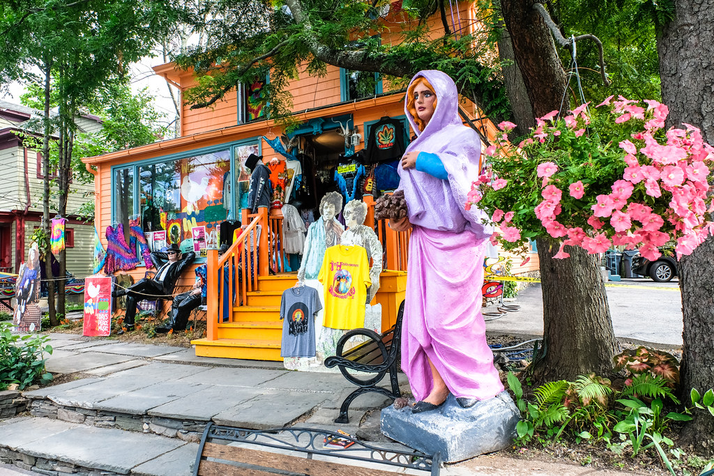 Woodstock, New York State 11 alh1 Flickr