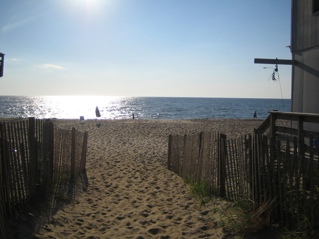200608 Bethany beach entrance to beach 208487708_4eb… Flickr