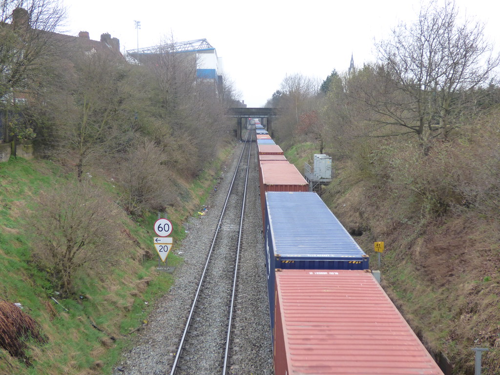 Railway line near the Blues ground from Garrison Lane, Bor… Flickr
