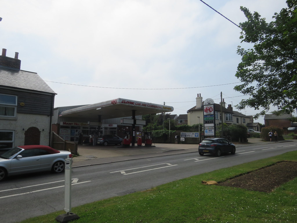 Independent Mount Hill Garage, Halstead, Essex 2 Flickr