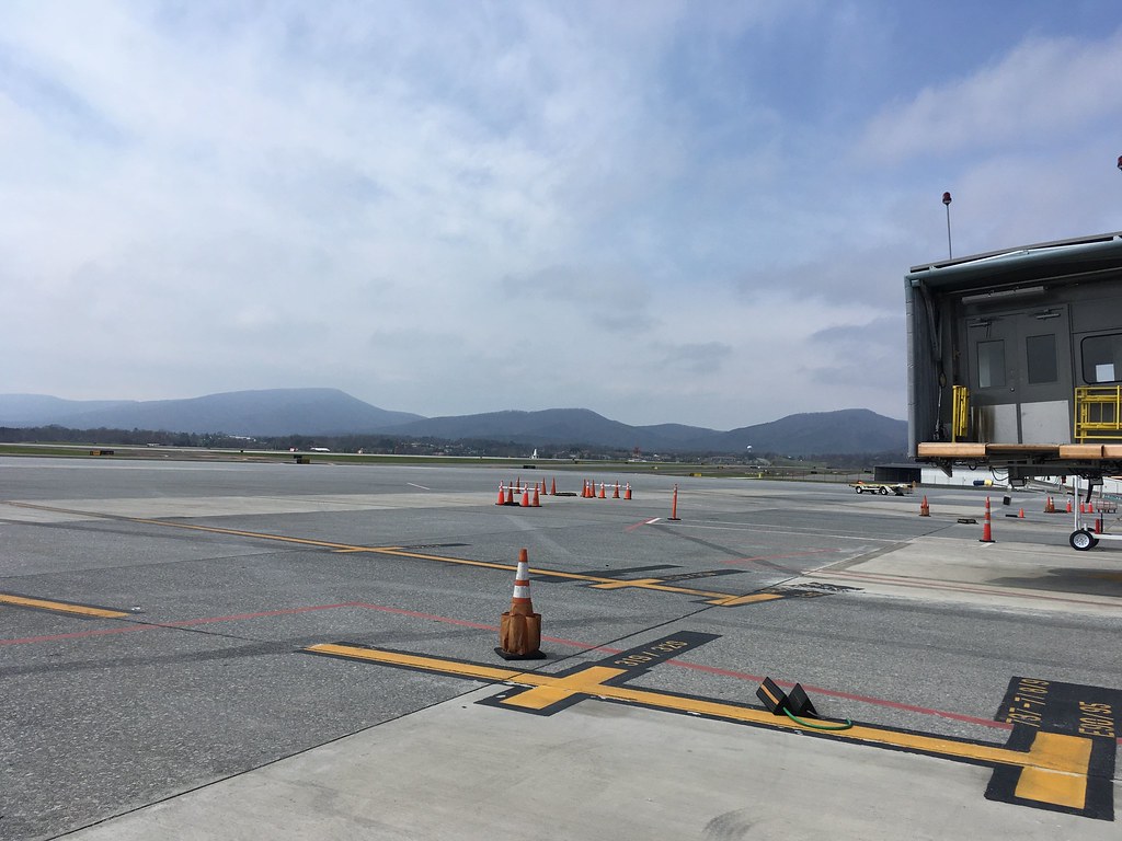 Roanoke Airport Roanoke Regional Airport DieselDucy Flickr