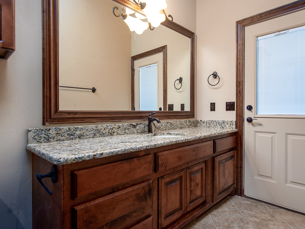 Twin Bridges 4109 Slate Bridge Edmond OK Bank foreclosur… Flickr