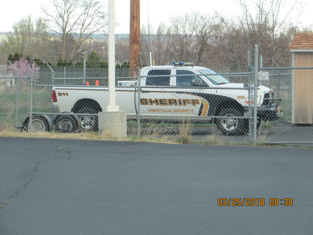 Umatilla Sheriff Vehicles (2) Richard Bauer Flickr