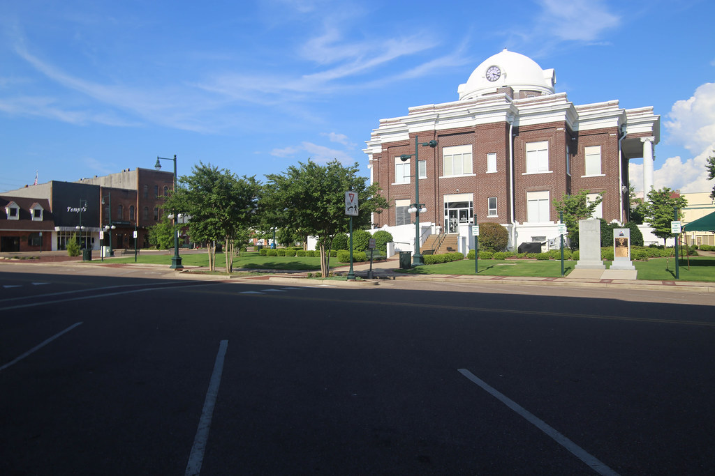 Dyersburg, Tennessee Paul Sableman Flickr