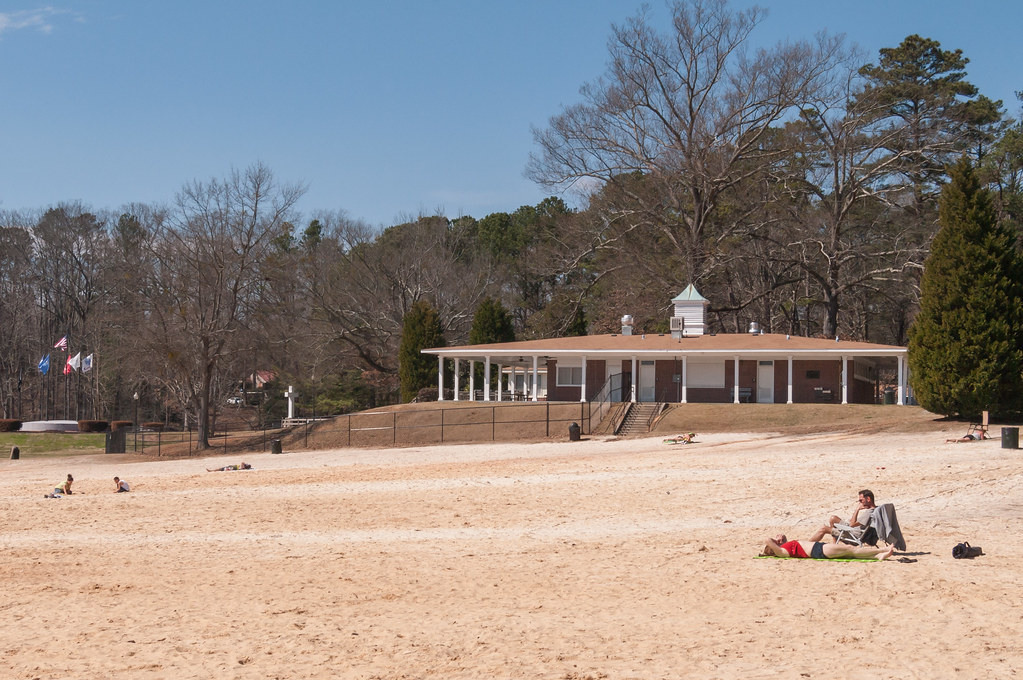 Lake Acworth Beach at Lake Acworth in Acworth, jwcjr Flickr