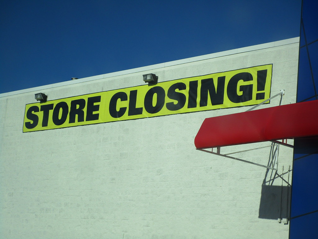 Store Closing! Toys R Us 1920 Edinboro Road Erie, PA Justin Vickers