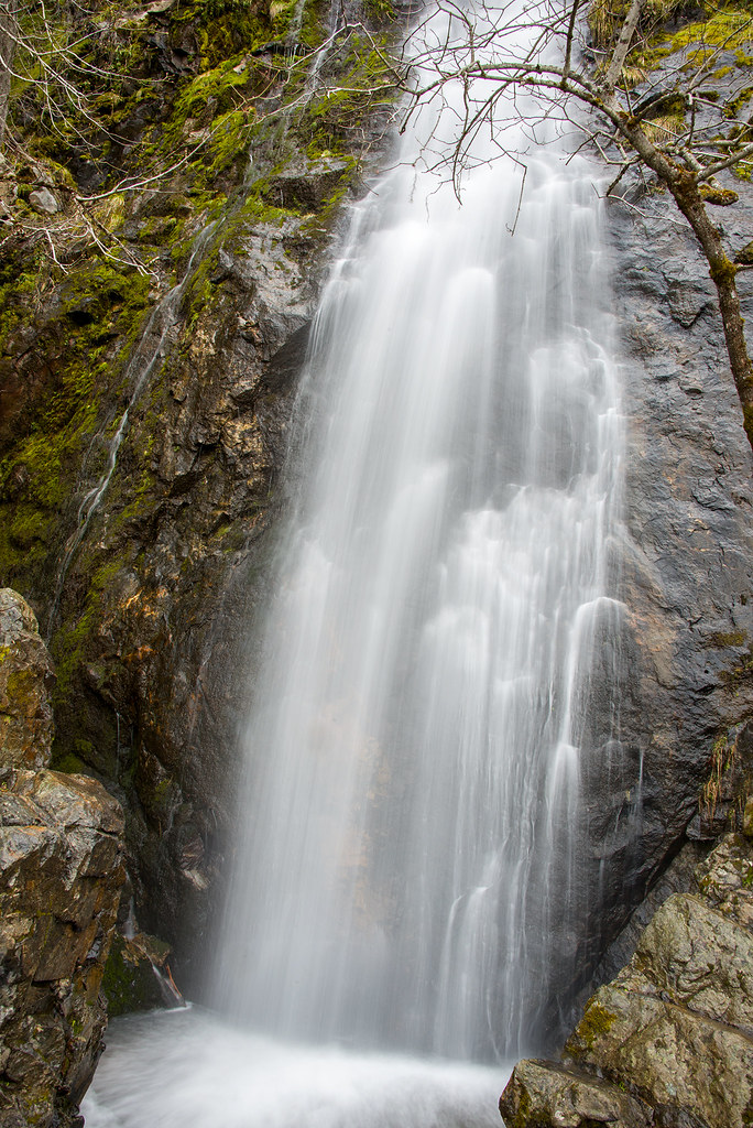 Bridal Veil Falls off Highway 50 near Pollock Pines, Calif… Flickr