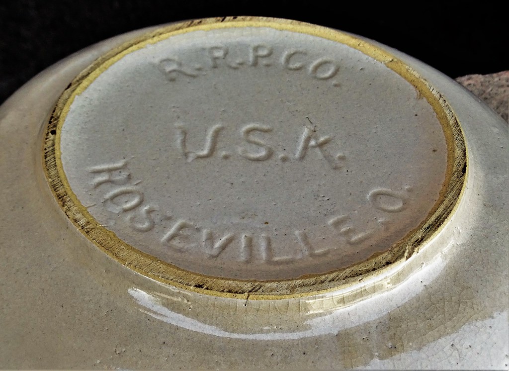 R.R.P. CO. ROSEVILLE,O. RobinsonRansbottom Pottery Co. In… Flickr
