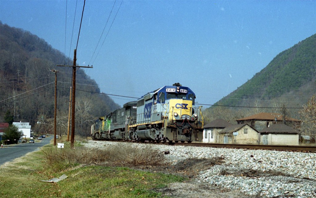 CSXT 8414 Iron Gate VA Nov 7, 2001 cogp39 Flickr