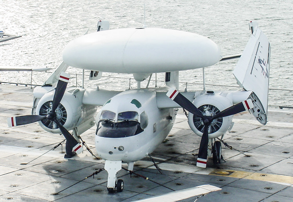 US Navy Grumman E1 Tracer on the USS Yorktown (CV10) in … Flickr