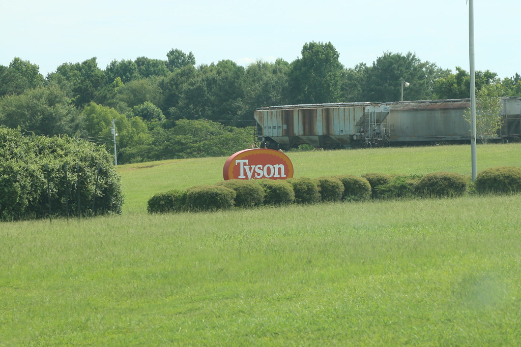 Magee, MS Tyson Feed Mill Pic 4 Andy Tucker Flickr