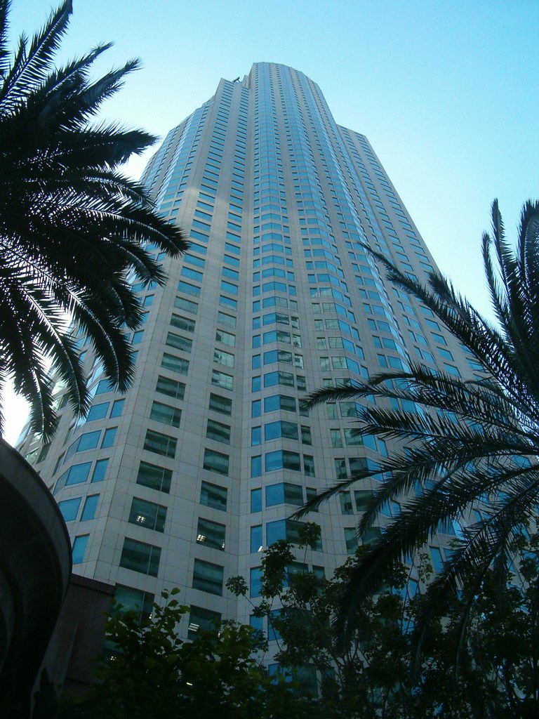 3rd Tallest Building in the Western U.S. The US Bank Tower… Flickr