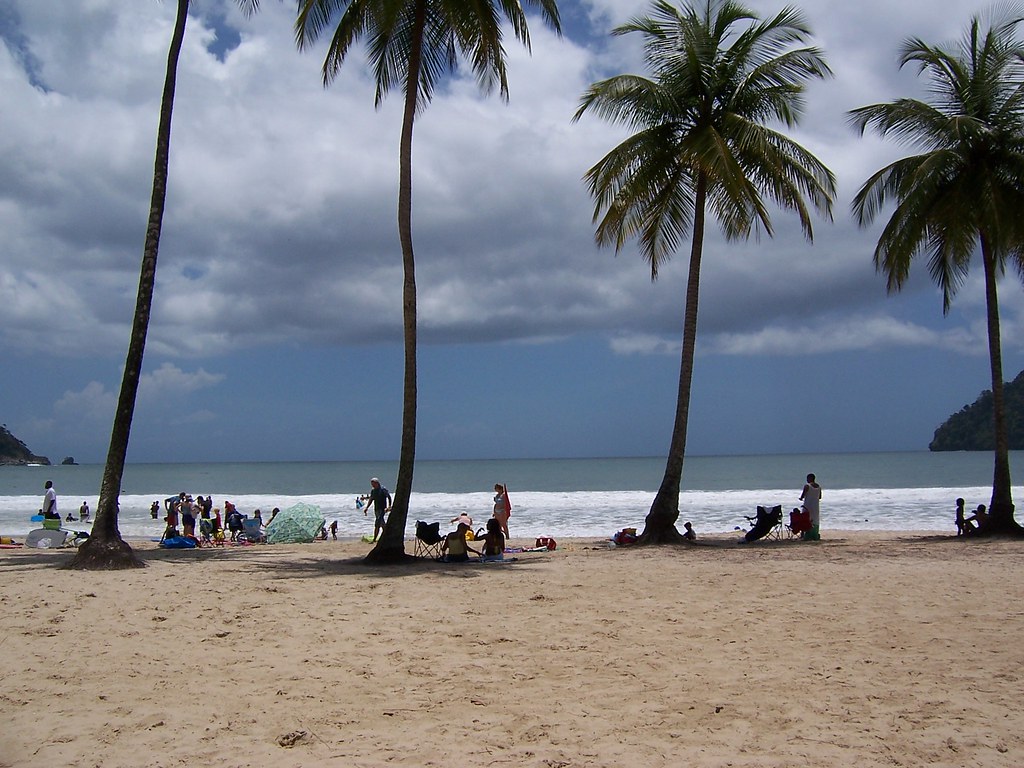 Maracas Ah, the beach. Beautiful, clean, nice waves (the h… Flickr