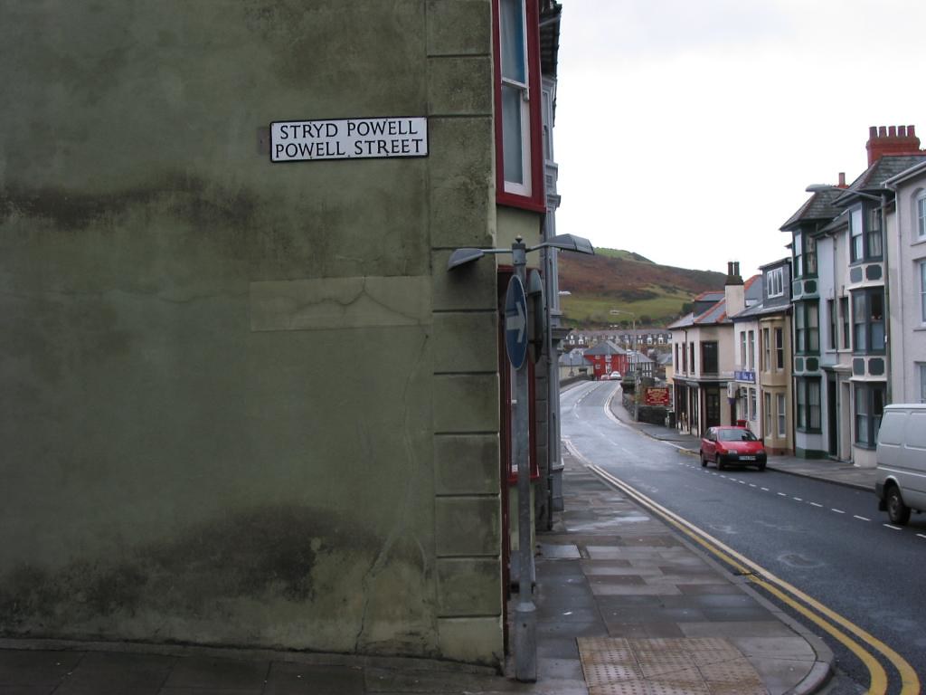 img_2019 Aberystwyth. 2002, "Stryd Powell" acb Flickr