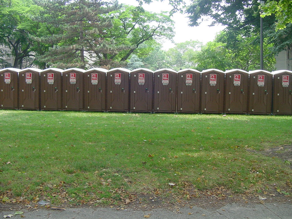 Army of Toilets Pre live 8 in Philadelphia. hairinasai Flickr