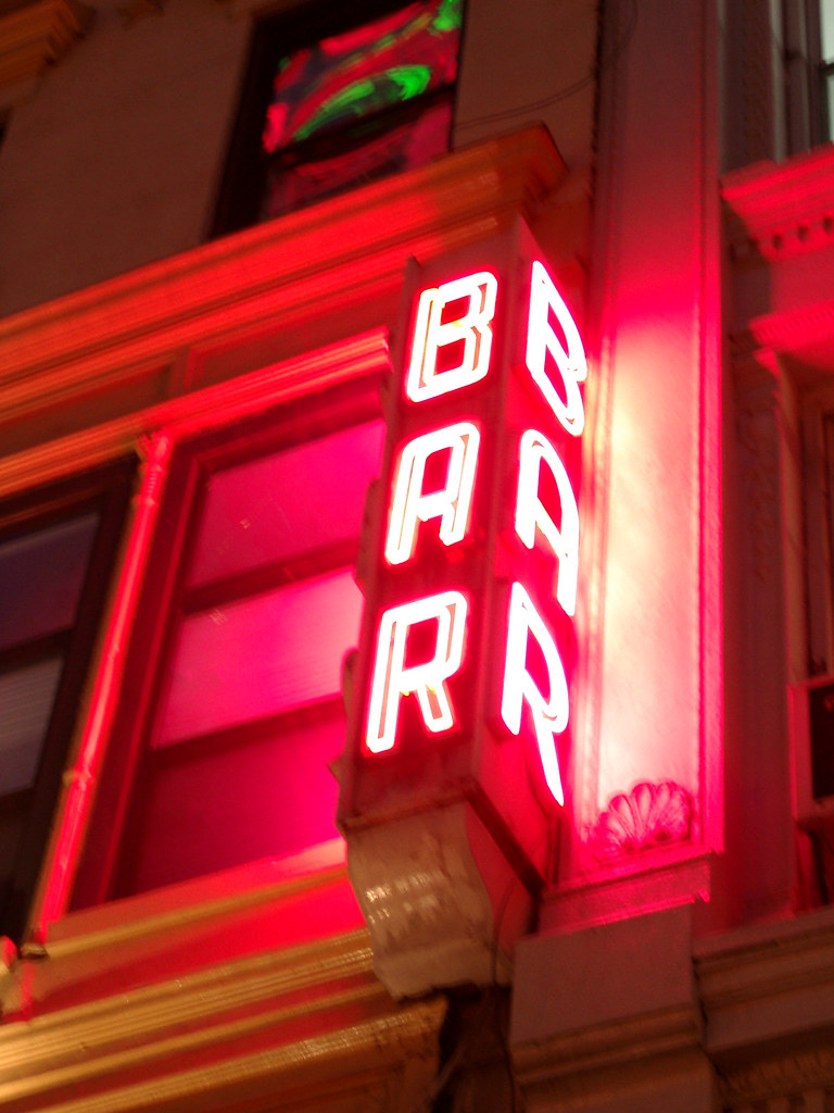 Live Bait Bar Restaurant on E. 23rd Street (095) Jim Lambert Flickr