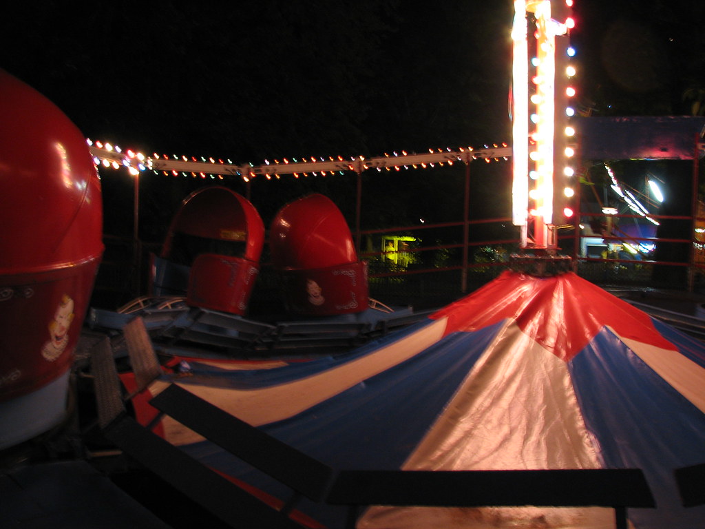 TiltaWhirl Older TiltaWhirls have a neat design so whe… Flickr