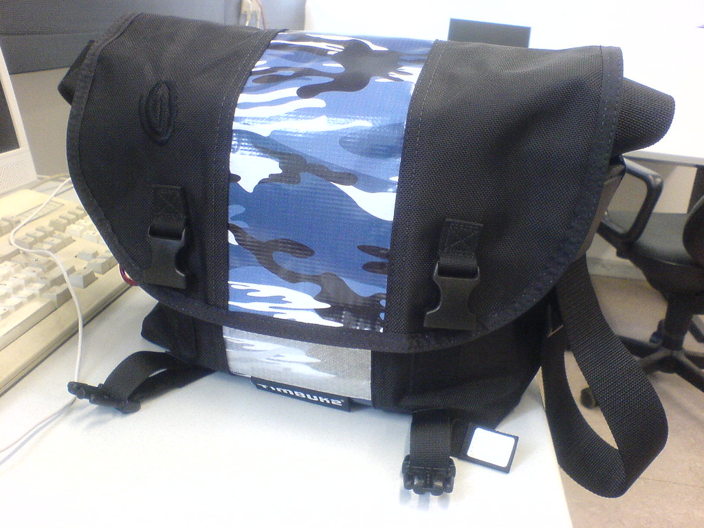 My new Timbuk2 graphic messenger bag (size S) 2 Yey, with … Flickr