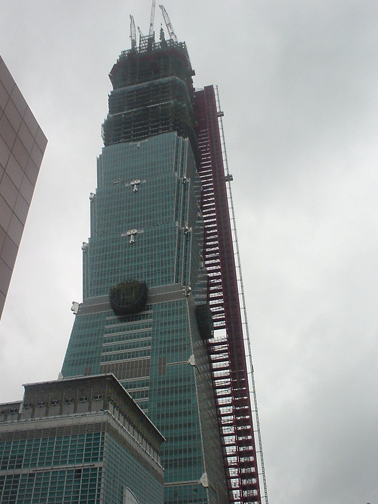 TAIPEI 101, Taipei under construction Monhsi Flickr