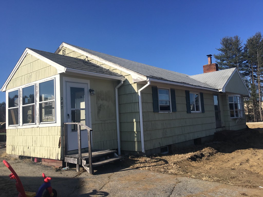 287 Loudon Road, Concord, New Hampshire (1957) Austin Dodge Flickr