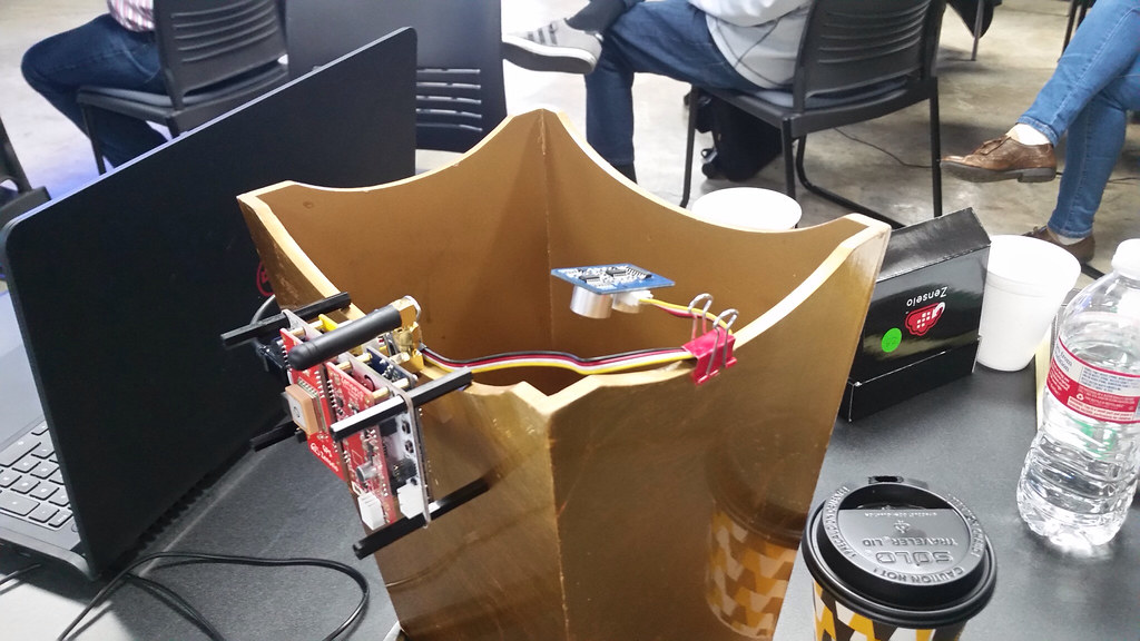 d116d52a822d9c4364614a793a8e041e Smart Dumpster iot Hackat… Flickr