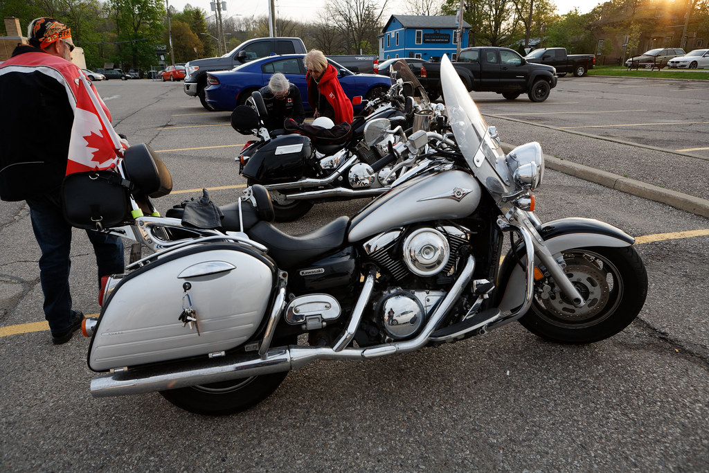 IMG_0570 "Bike Night in Paris 2018" "Bike Night in Paris a… Flickr
