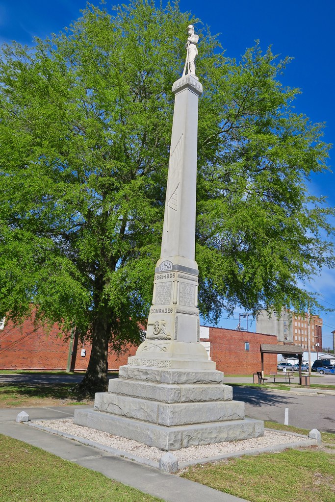 Confederate Memorial, Laurinburg, NC Confederate Civil War… Flickr