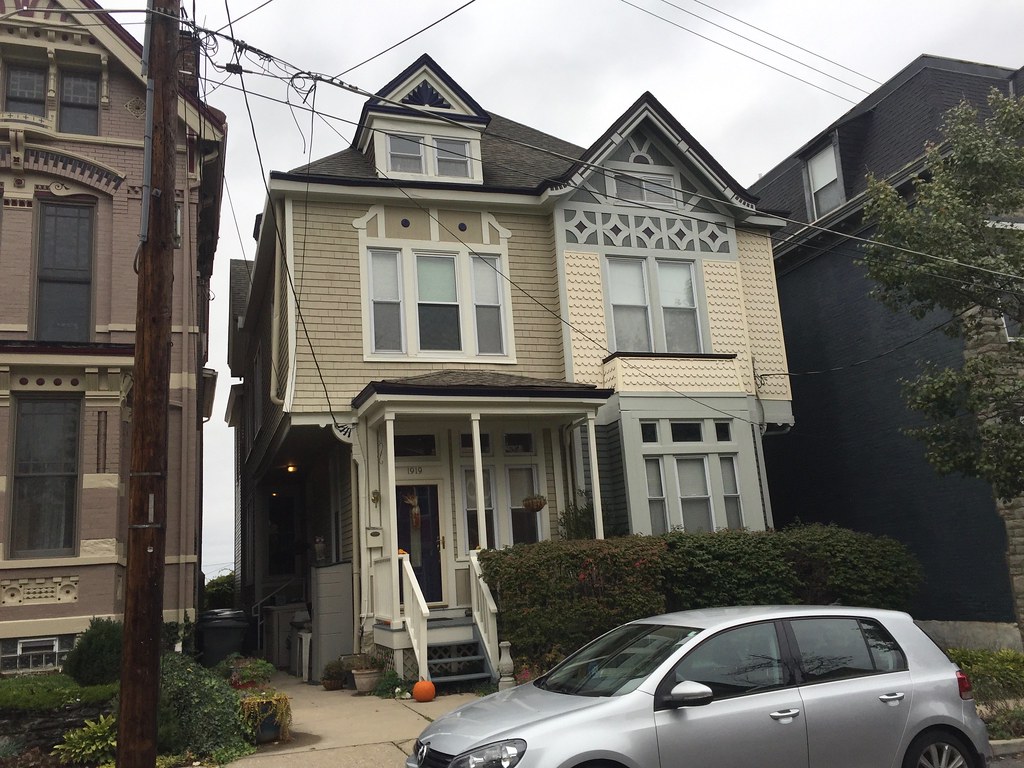 Bigelow Street, Mount Auburn, Cincinnati, OH Warren LeMay Flickr